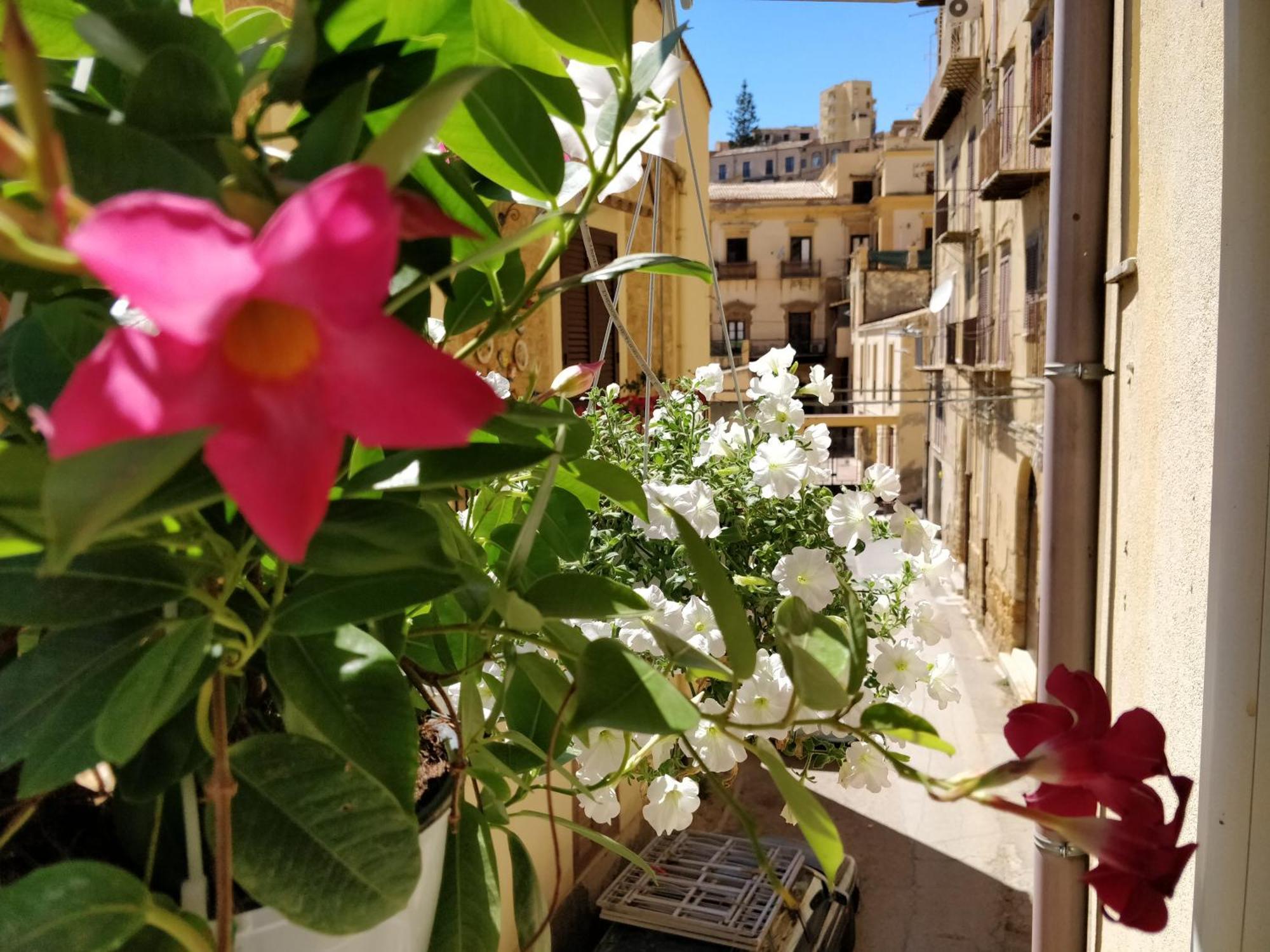 Kalos Rooms Agrigento Buitenkant foto
